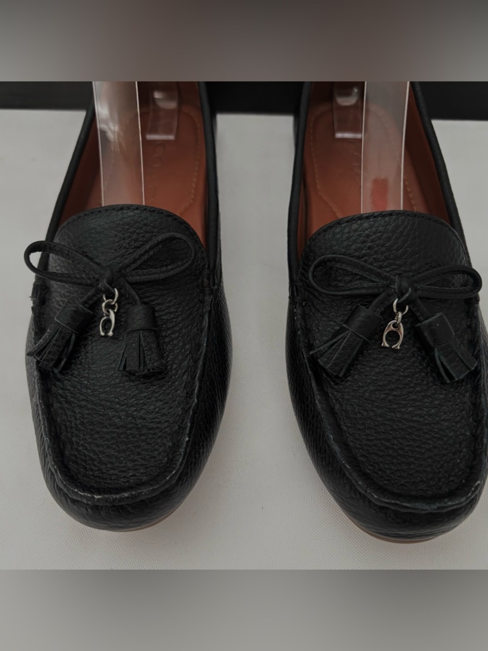 COACH GREENWICH BLACK PEBBLED LEATHER DRIVING LOAFER DECORATIVE “C” LOGO  SZ 5.5 - Picture 11 of 13